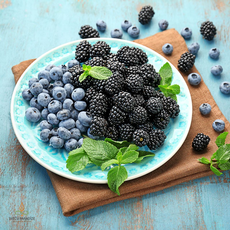 Blackberries and blueberries, fragrance oil